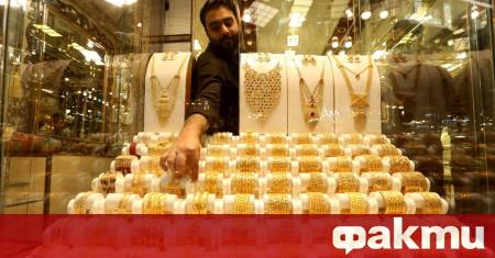 Международната рейтингова агенция Fitch Ratings повиши прогнозите си за глобалните