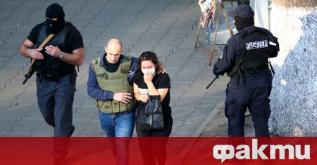 Грузинската полиция заяви че е освободила 12 души които вчера