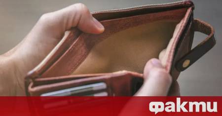 Днес работещите в трите обществени медии ще излязат на протест