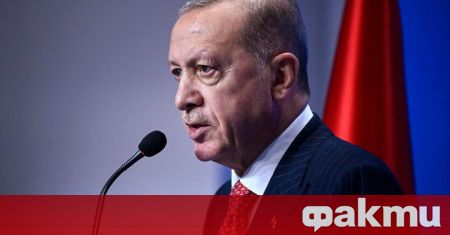 Активна телефонна дипломация води президентът на Турция Реджеп Ердоган по