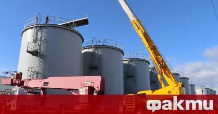 Работниците в разрушената атомна електроцентрала Фукушима Дайичи в Източна Япония