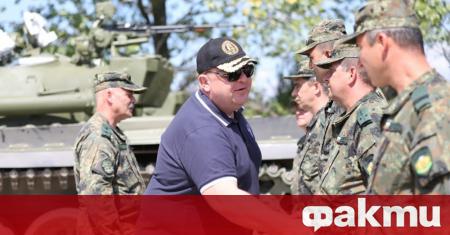 Продължават процесите на повишаване на бойните способности на Българската армия
