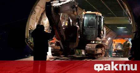 Военен самолет Ан 124 Руслан пристигна в Камчатка с нова