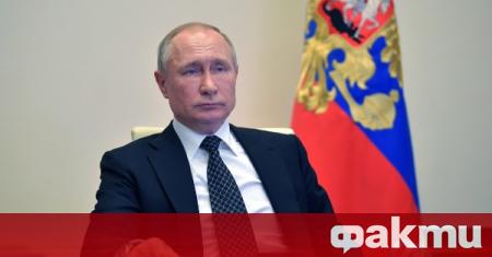 Руският президент Владимир Путин обяви че отлага парада за Деня