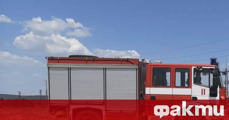 Автобус пътуващ по линията Бургас – София се е запалил