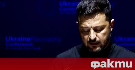 Украинският президент Володимир Зеленски проведе днес телефонен разговор с френския