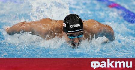 Малко повече от месец след сензационното оттегляне от спорта на