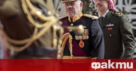 Бившият престолонаследник на Йордания принц Хамза е обвинен в опит