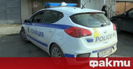 Двама души са пребили и обрали мъж във Враца, съобщиха