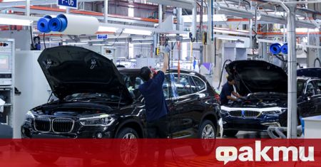 BMW планира да направи производството по ефективно като намали производствените разходи