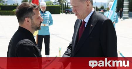 Турският президент Реджеп Тайип Ердоган е провел телефонен разговор с