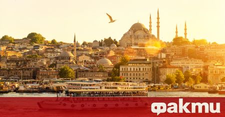 Близо 300 хиляди работещи в туризма в Турция или две