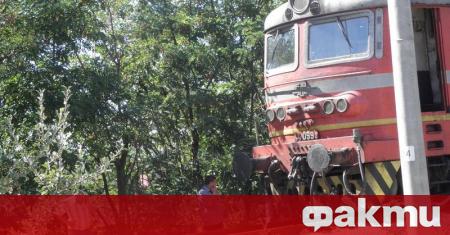Влак по линията Бургас София прегази жена снощи предаде Българската национална