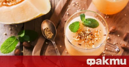 Необходими продукти 1 пъпеш кръгъл и зрял 50 мл