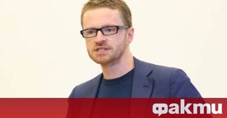 Морган Максуини началникът на кабинета на британския премиер подаде оставка