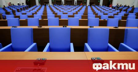 Кратка програма на парламентарния контрол очаква депутатите в петъчното пленарно