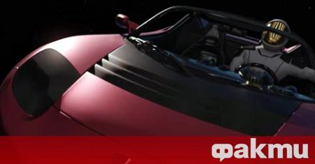 Личната Tesla на Илон Мъск изстреляна с ракета Falcon Heavy