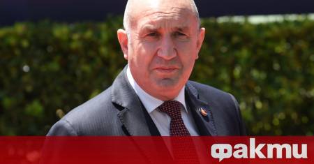 ФАКТИ публикува мнения с широк спектър от гледни точки за