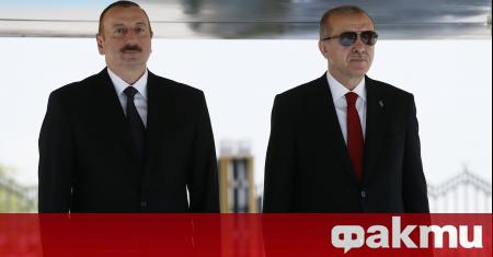 Турският президент Реджеп Ердоган е уверил в телефонен разговор президента