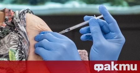 Някакво ниво на имунитет на населението чрез масови ваксинационни процеси