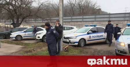 Напрежение възникна пред завода на Кроношпан във Велико Търново след