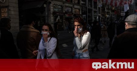 Турция регистрира над 54 хиляди нови случая на коронавирус за