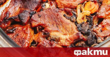 Необходими продукти свинско месо 500 г праз 4