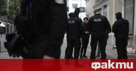 Гръцката полиция извършва масови проверки в страната за спазване на