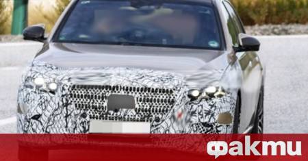Mercedes Benz обяви че подготвя обновена версия на своя флагмански седан