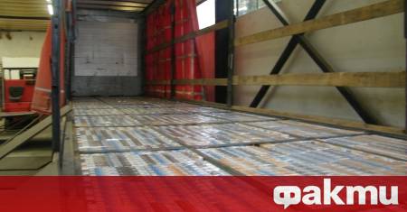 Митническите служители на МП Златарево откриха и задържаха 244 200