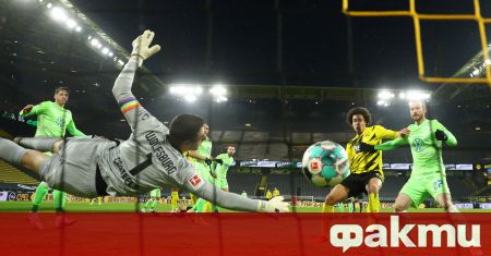 Борусия Дортмунд постигна осма победа в Бундеслигата през сезона добавяйки