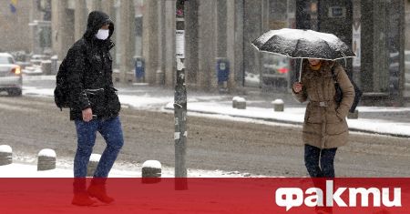 Валежите от сняг предизвикаха хаос по пътищата на Босна и
