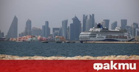 Катар препоръча временно да бъде преустановен морският трафик след поредните