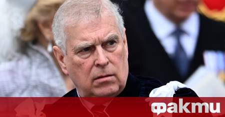 На 19 февруари 1960 г в Бъкингамския дворец в Лондон