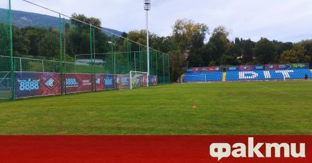 Спартак Варна допусна загуба с 0 2 от Локомотив Пловдив в