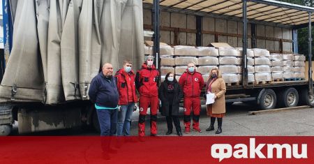 В Хърватия пристигна третият ТИР с минерална вода, помощ от