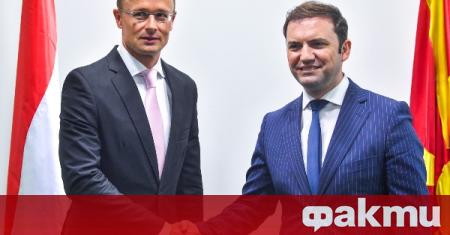 Външният министър на Северна Македония Буяр Османи започна работно посещение