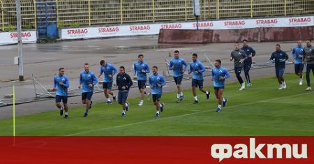 Уникален жест направиха футболистите на Левски към служителите на клуба
