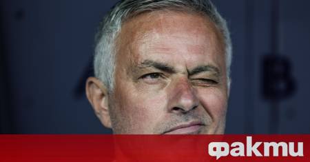 Известният футболен стратег Жозе Моуриньо изненада феновете на моторните спортове