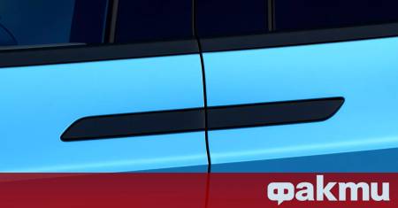 Инцидент в който участват пожарникар и катастрофирала Tesla Model Y