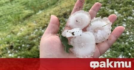 Порой наводни улиците в Асеновград и ги превърна в реки