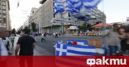 Правителството в Гърция предвижда сериозни бонуси в края на годината