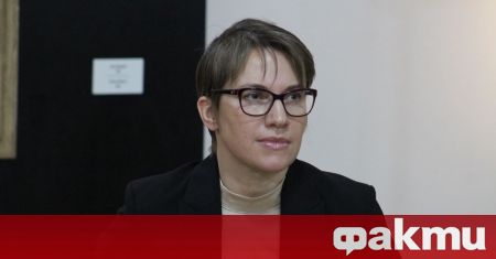 Искаме оставката на зам министърът на културата Весела Кондакова Поводът е
