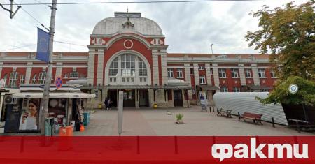 ЖП-гарата във Варна бе отцепена от полицията, заради забравен съмнителен