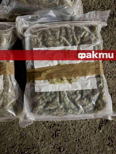 Служители на Главна дирекция Национална полиция задържаха 40 годишен мъж
