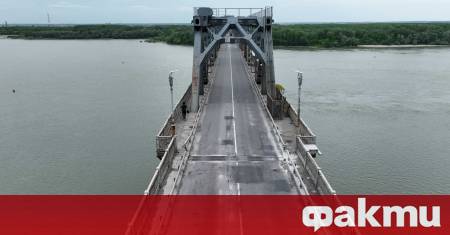 Протестиращи работници и служители на Агенция Пътна инфраструктура блокираха пътя