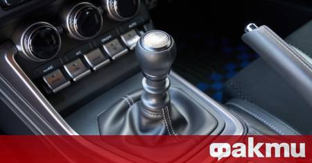 Работата на трансмисията е да прехвърля въртящ момент от двигателя