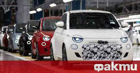 Изцяло електрическата ера на Fiat 500 поема по неочакван път