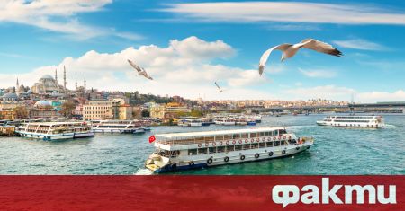 Възобновено е движението през пролива Босфор, съобщи турската държавна телевизия