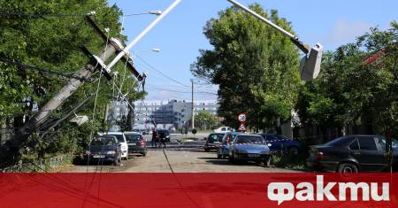 Летни бури връхлетяха Румъния снощи и през изминалата нощ и